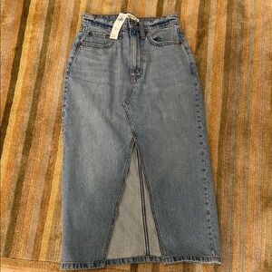 Abercrombie & Fitch Women's Blue Denim Skirt